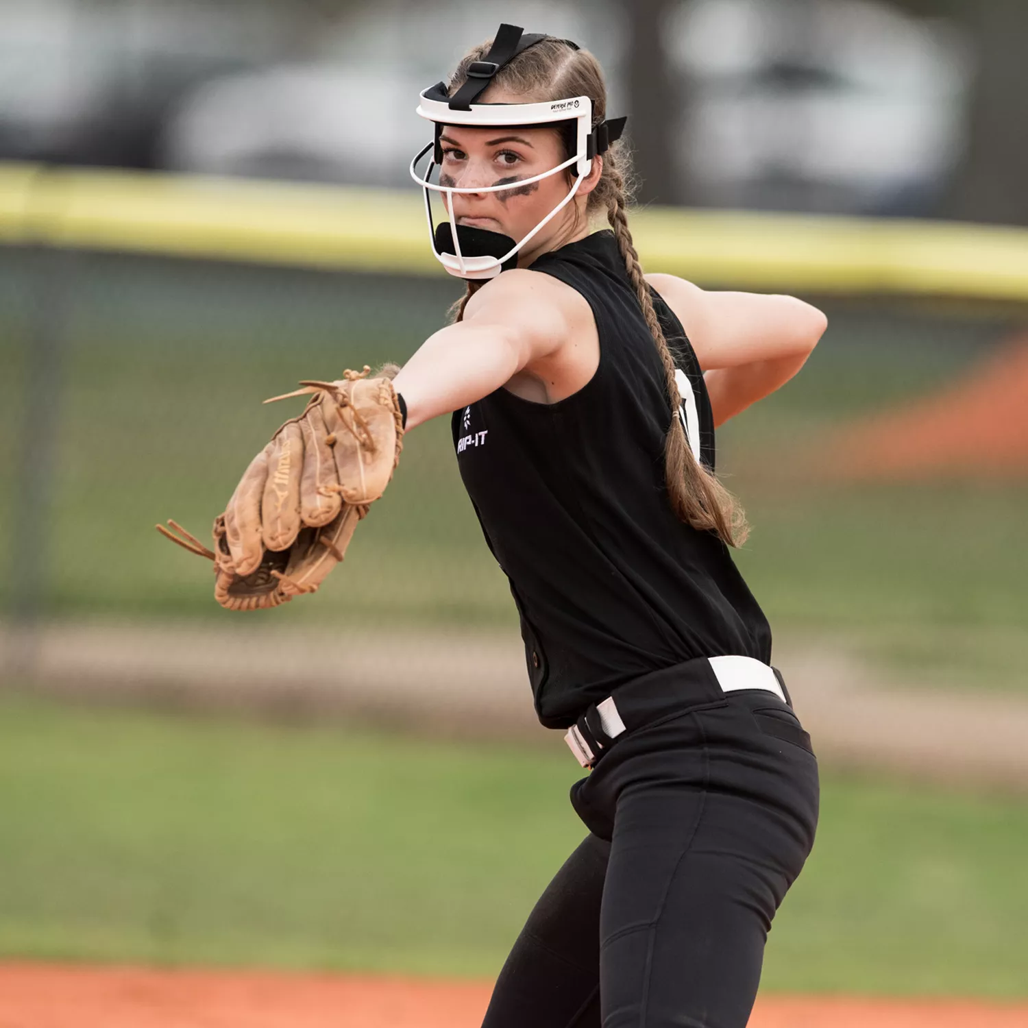 RIP-IT Youth Defense Pro Softball Fielder's Mask W/ Blackout Technology 3 RIP-IT Youth Defense Pro Softball Fielder's Mask W/ Blackout Technology - Image 3
