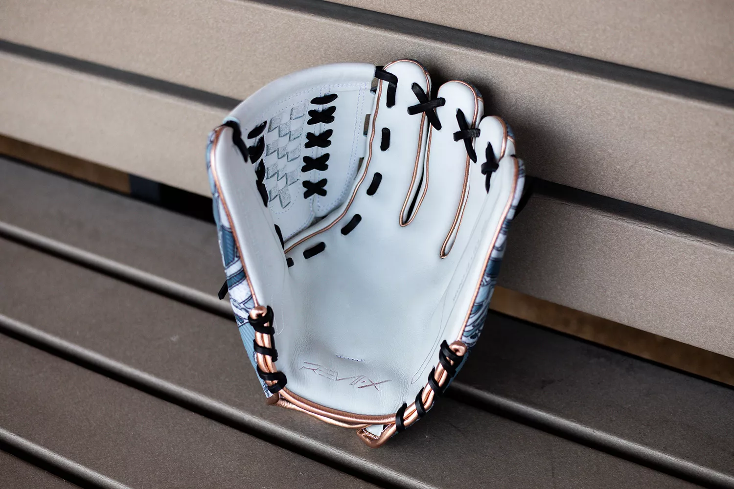 Rawlings 12.25" REV1X Series Fastpitch Glove 2023 5 Rawlings 12.25" REV1X Series Fastpitch Glove 2023 - Image 5