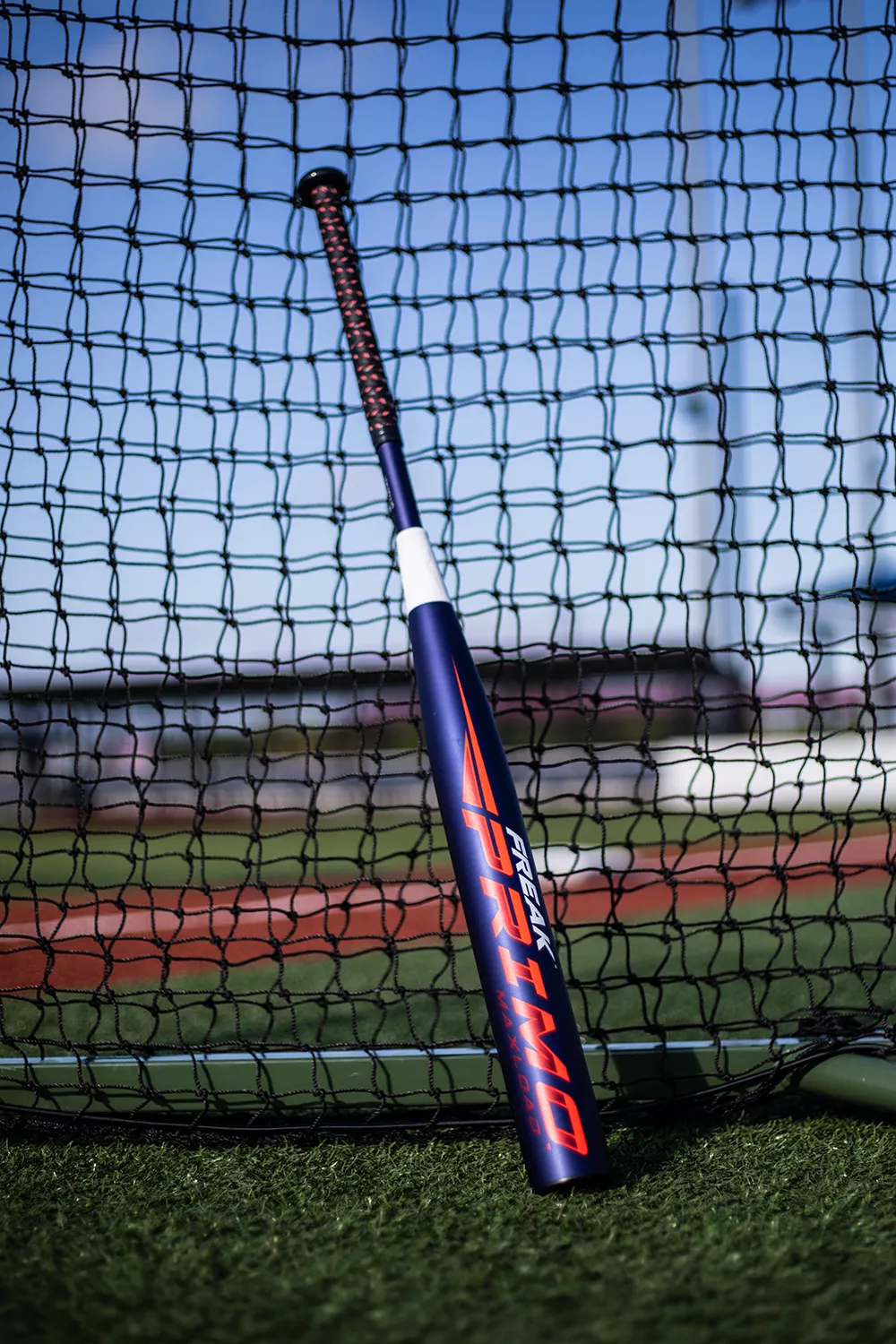 Miken Freak Primo Maxload USA Slowpitch Bat 2022 2 Miken Freak Primo Maxload USA Slowpitch Bat 2022 - Image 2