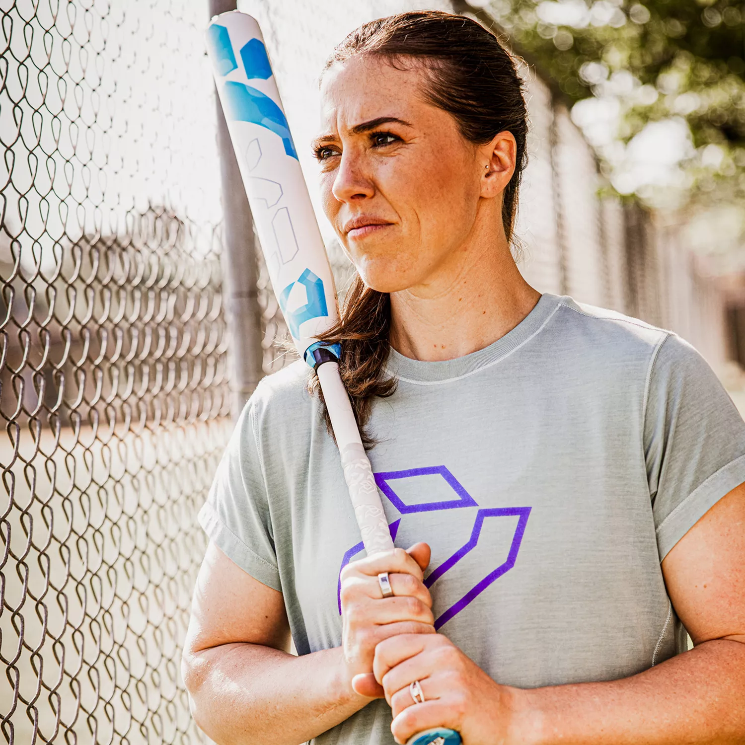 DeMarini CF Fastpitch Bat 2023 (-10) 2 DeMarini CF Fastpitch Bat 2023 (-10) - Image 2